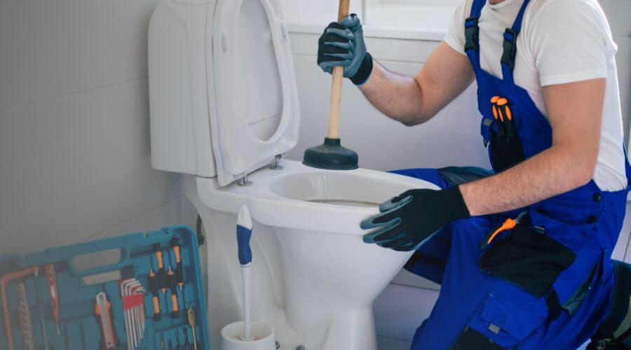 Professional same day plumber in Pleasant Plains, IL
